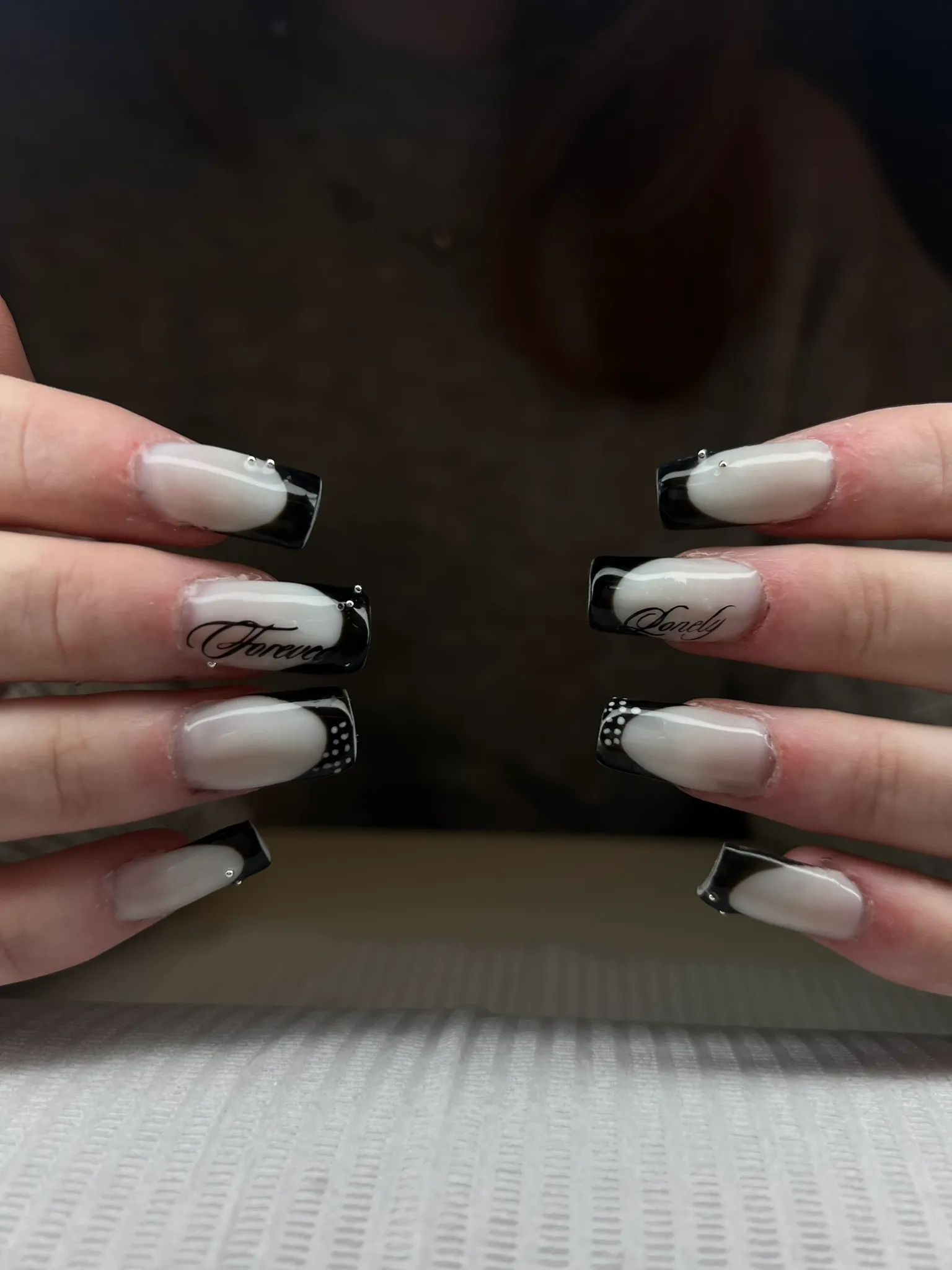 Svarte frenchies💅